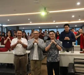 Mahasiswa Universitas MTU Merayakan Imlek 2577