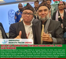 Tantangan semakin kompleks, solusi harus semakin kolaboratif! ✨ Rektor Universitas Mahkota Tricom Unggul (MTU), Dr. Dompak Pasaribu, menyampaikan pentingnya saling mendukung antar perguruan tinggi demi menghadapi era 2025–2030 yang penuh dinamika.